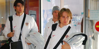 Чорлука и Модрич - 44 млн на двоих