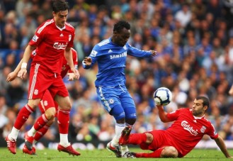 Маск и Риера не пускают Эссьена в Анголу, Getty