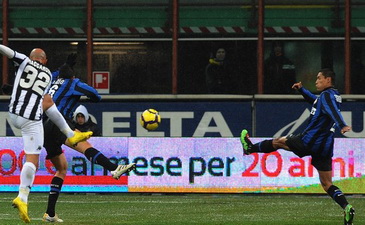 Маккароне открывает счет, Getty Images