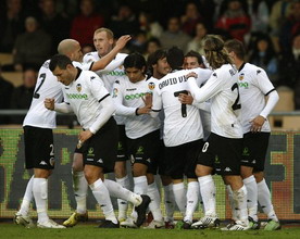 Валенсия и Депортиво побеждают