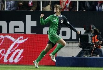 Герой тура собственной персоной, AP