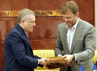 Услуги почтальона не потребовались, google.com