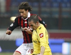 Против Д'Агостино, АР