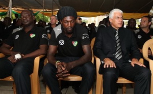 Врач, капитан и наставник сборной, фото АР