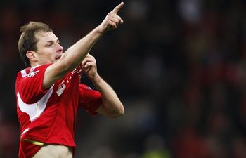 Милан Йованович, Reuters