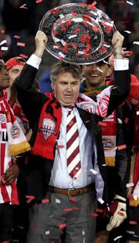 Гус Хиддинк