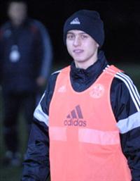 Им покой не по карману! Фото fcmetalurg.com