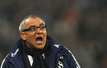 Вожак против бывшей стаи, Reuters