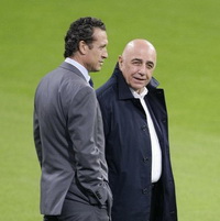 Хорхе Вальдано и Адриано Галлиани, Reuters