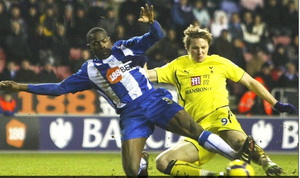 Пав забивает первый, АР