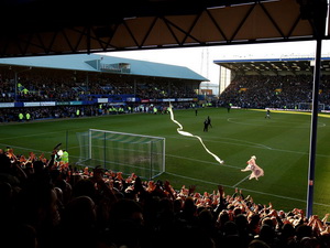 Фраттон Парк - стадион Помпей