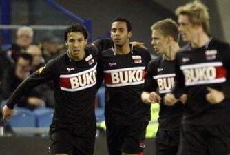 Герой и свита, fcupdate.nl