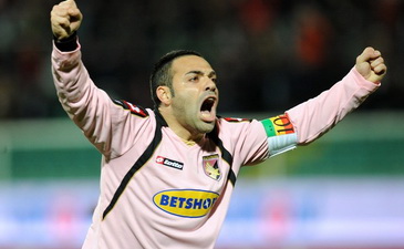 Фабрицио Микколи, АР