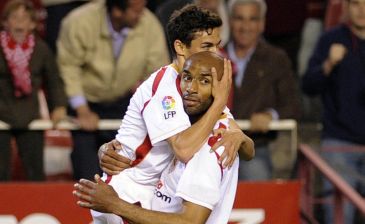 Севилья сыграет с Депортиво, фото Google.com