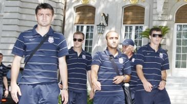 Стяуа на прогулке, фото gsp.ro