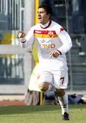 Давид Писарро, Reuters