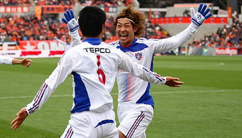 J. Лига. Антлерз возвращаются на верхушку