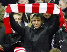 Макси Родригес, Reuters