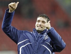 Кевин Кураньи, AP