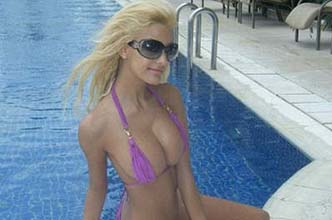 Та самая девица, фото 7sur7.be