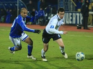 Лазич против Эль Каддури, фото ФК Металлург Донецк 