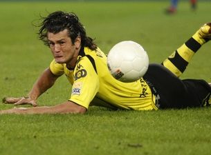 Нельсон Вальдес, Reuters