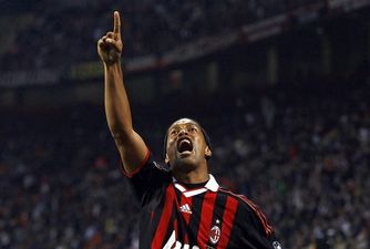 Роналдиньо, Reuters