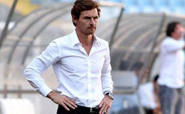 Андре Виллаш Боаш