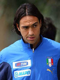 Сандро Неста