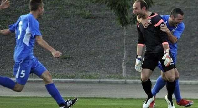 Гол вратаря Санта-Коломы на 90+5 минуте выбил Бананц из розыгрыша ЛЧ, uefa.com