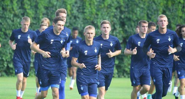 Динамо будет сеяным, если пройдет Славию