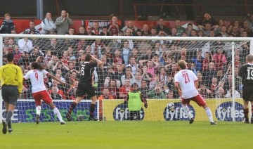 Победный мяч Зальцбурга, uefa.com