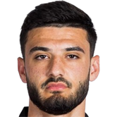 Армандо Броя