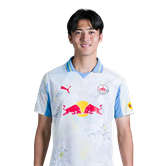 Такуму Кавамура