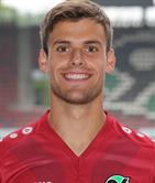 Штефан Тескер