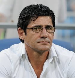 Ніколай Костов