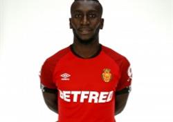 Лаго Жуніор Лаго 